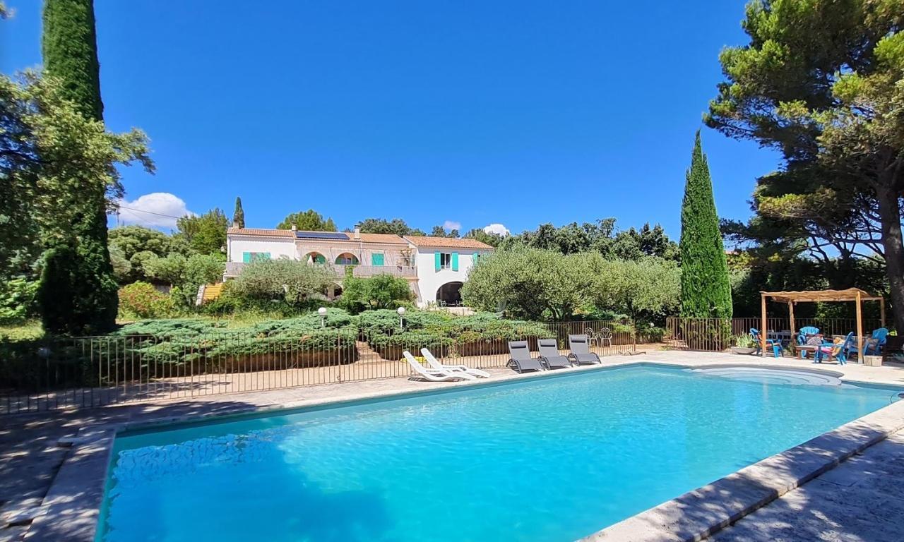 Domaine Colibri En Provence Hotel Pujaut Exterior photo