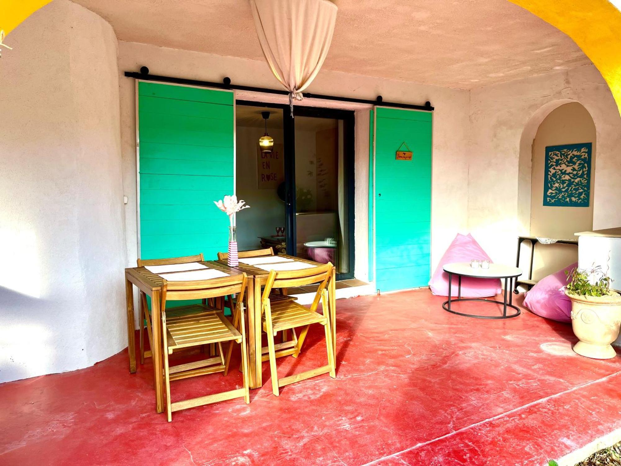 Domaine Colibri En Provence Hotel Pujaut Exterior photo