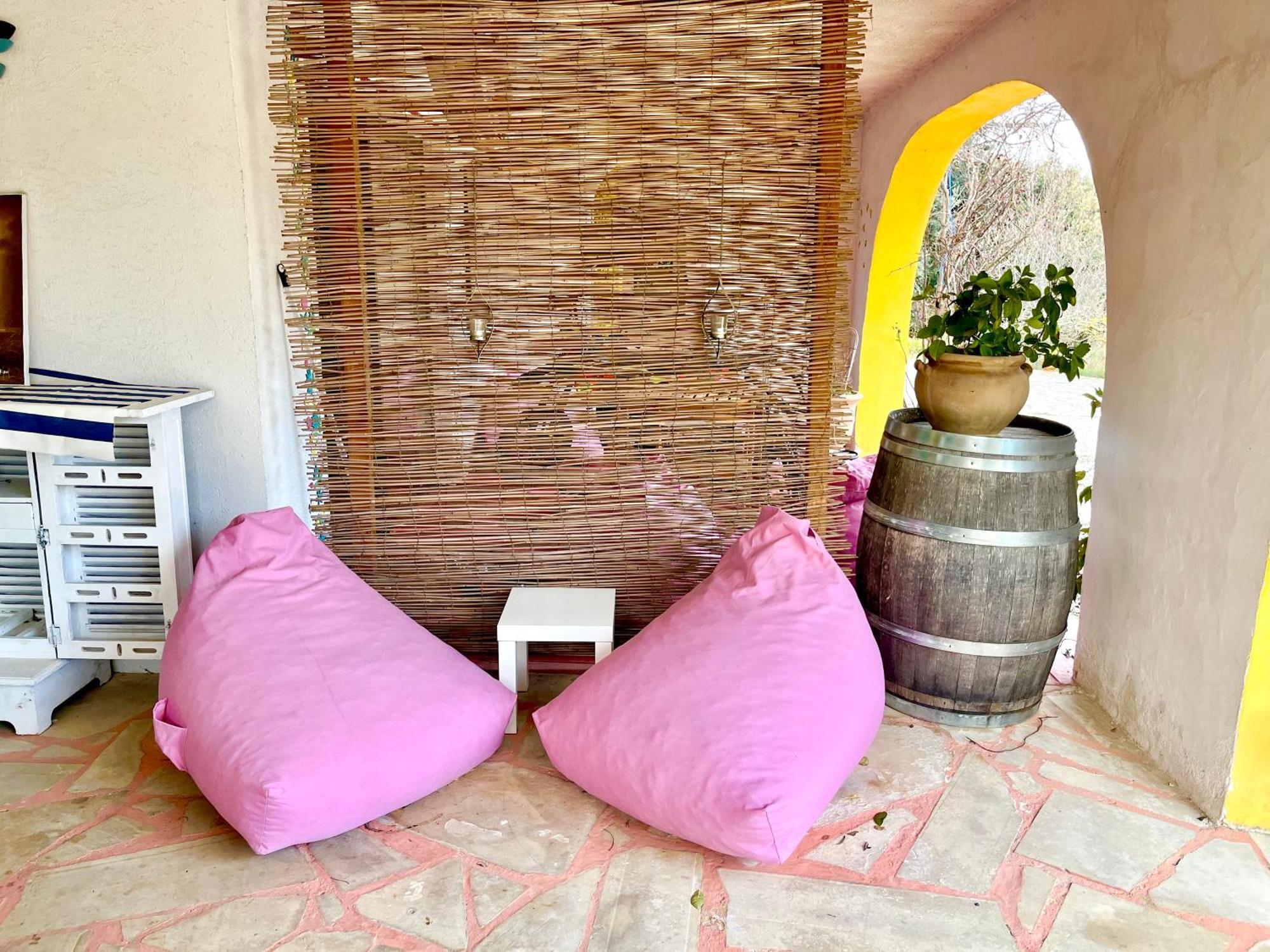 Domaine Colibri En Provence Hotel Pujaut Exterior photo