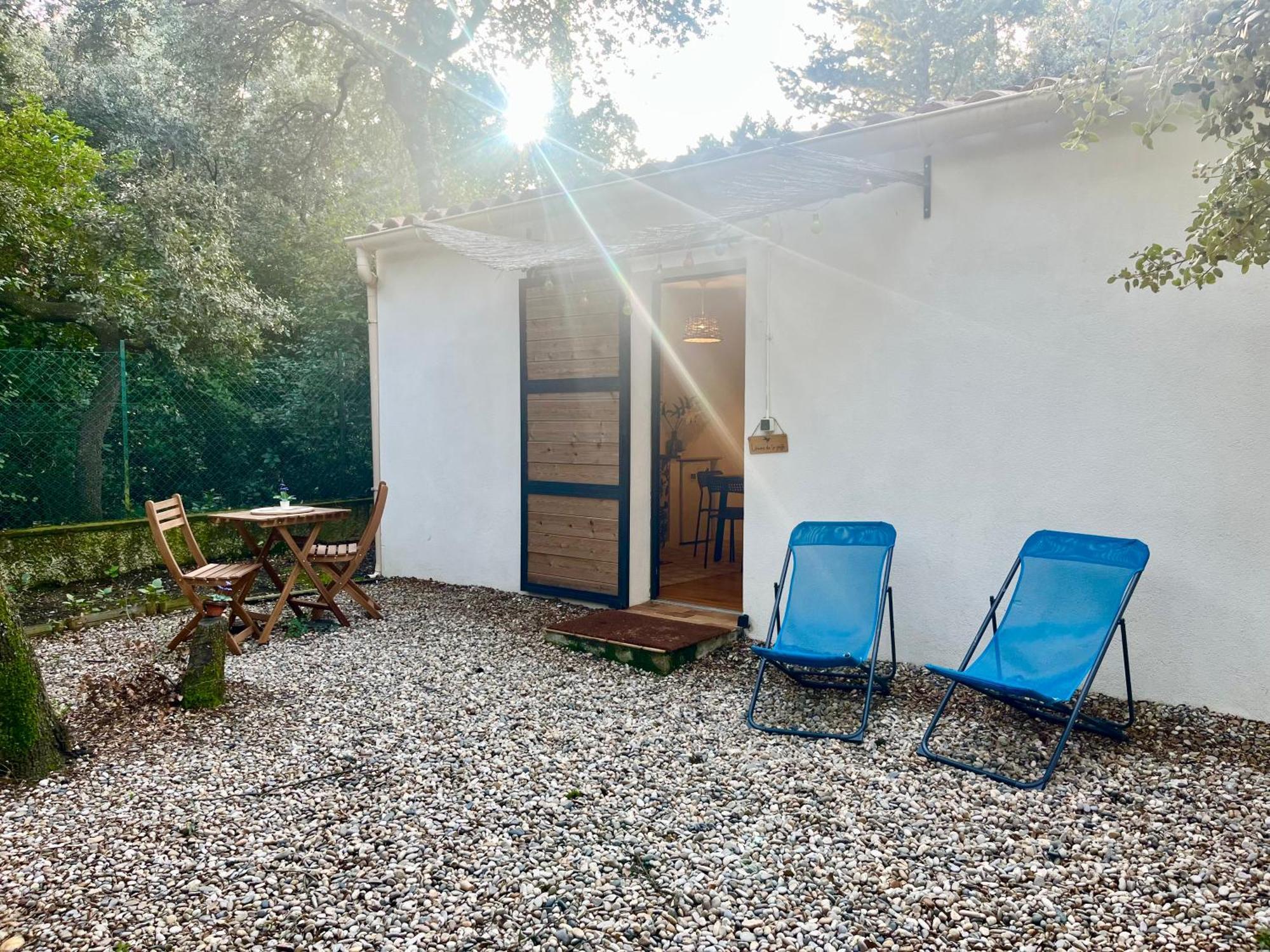 Domaine Colibri En Provence Hotel Pujaut Exterior photo